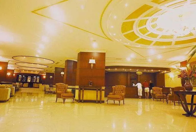 Green Platan Club Hotel And Spa 말마리스