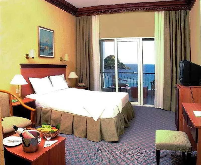Green Platan Club Hotel And Spa location